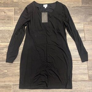 Skivys Jetsetter Long sleeve mini dress. Black size large